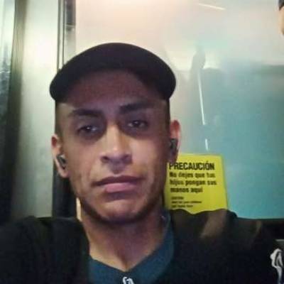  Hombre de 37 años Santiago
