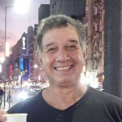  Hombre de 62 años Villa Ortuzar