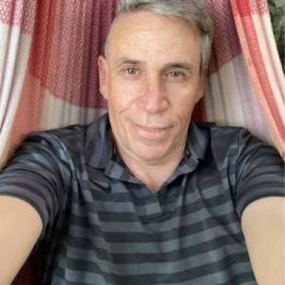 Hombre de 62 años Monte Grande