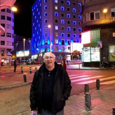  Hombre de +74 años Caballito