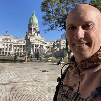  Hombre de 63 años Quilmes