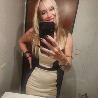  Mujer de 60 años Floresta