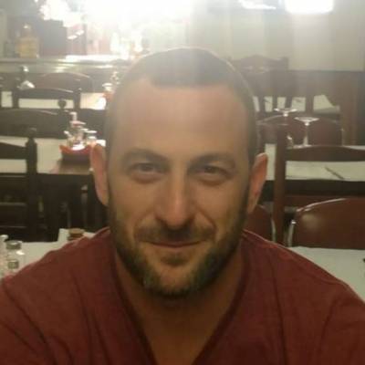  Hombre de 48 años Cerdañola Del Vallés 