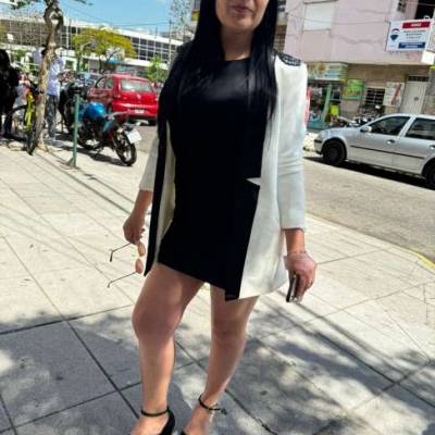  Mujer de 44 años Marcos paz