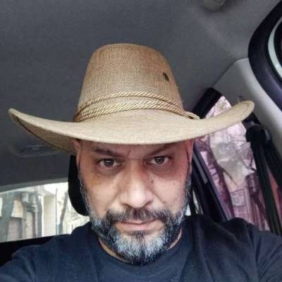  Hombre de 50 años Boedo