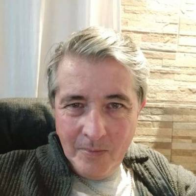  Hombre de 64 años Saavedra