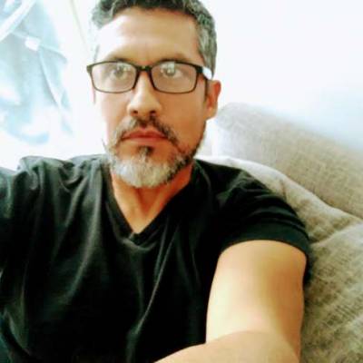  Hombre de 56 años Parque Chacabuco
