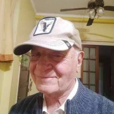  Hombre de 74 años La Paternal