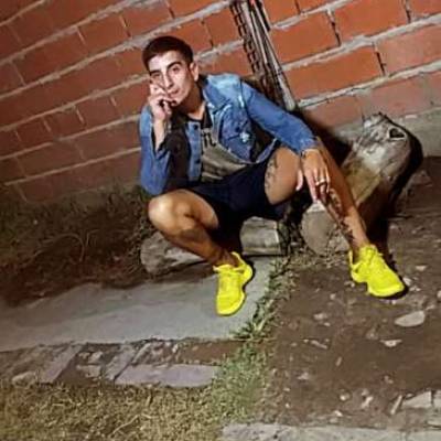  Hombre de 40 años Constitución