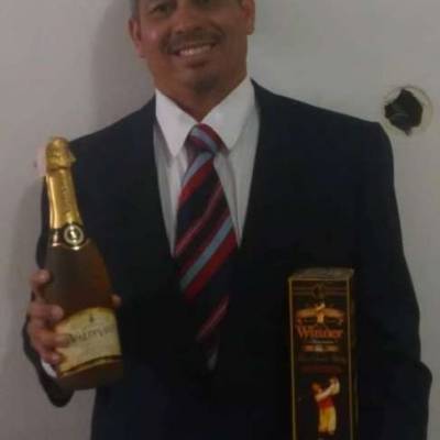  Hombre de 47 años Caracas