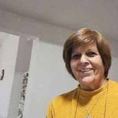  Mujer de 63 años Neuquen