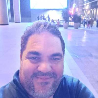  Hombre de 53 años Corrientes