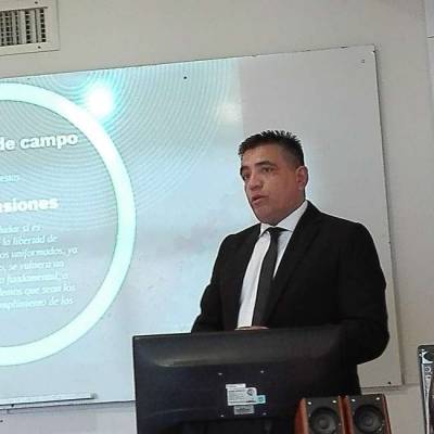  Hombre de 59 años San Nicolas