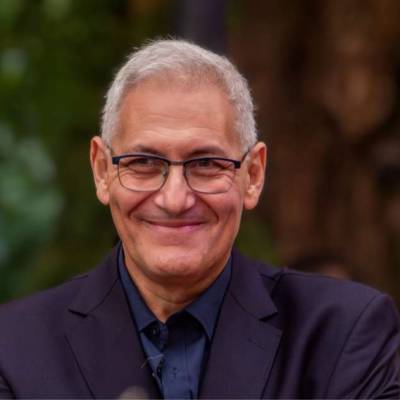  Hombre de 63 años Monte Castro