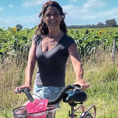  Mujer de 54 años Saavedra