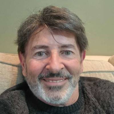  Hombre de 61 años Villa Devoto