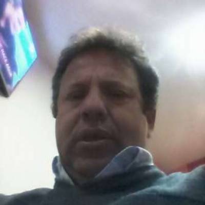  Hombre de 63 años Mataderos