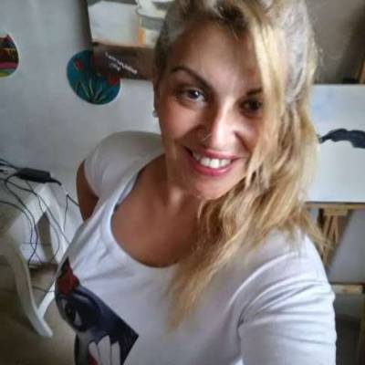  Mujer de 57 años San Vicente