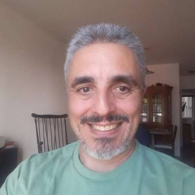  Hombre de 63 años Belgrano
