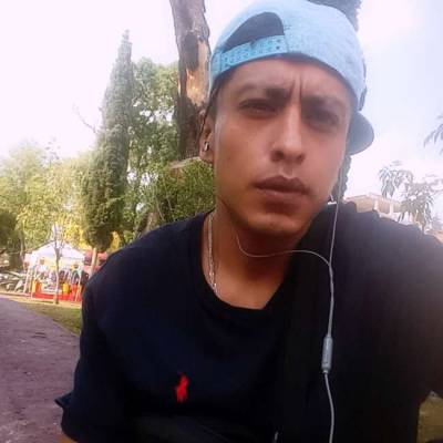  Hombre de 37 años Gustavo Madero