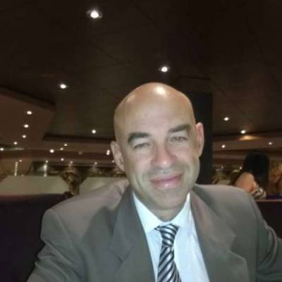  Hombre de 58 años La Plata