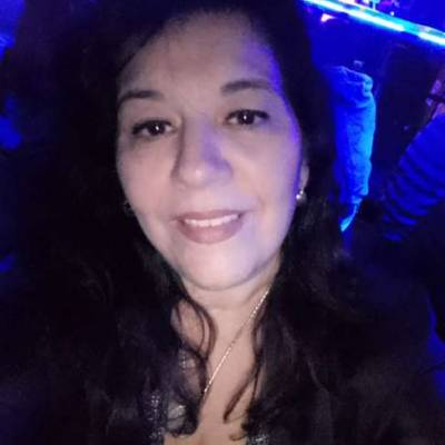  Mujer de 56 años Villa Santa Rita