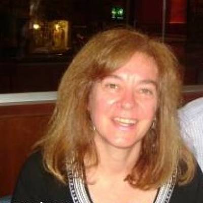  Mujer de 64 años Saavedra