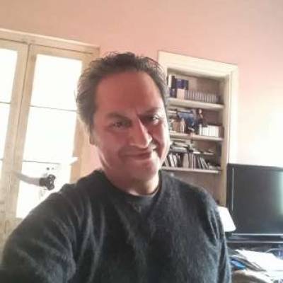  Hombre de 59 años Lanus