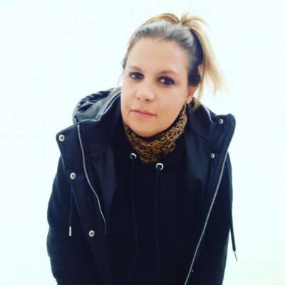  Mujer de 44 años Villa Santa Rita