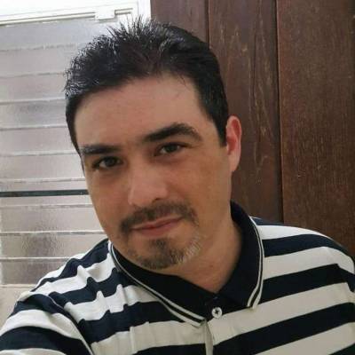  Hombre de 53 años Lanus