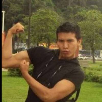  Hombre de 32 años Paraná