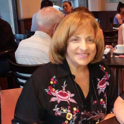  Mujer de +74 años Belgrano