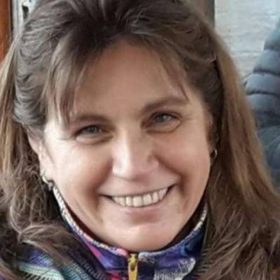  Mujer de 59 años Alte. Brown