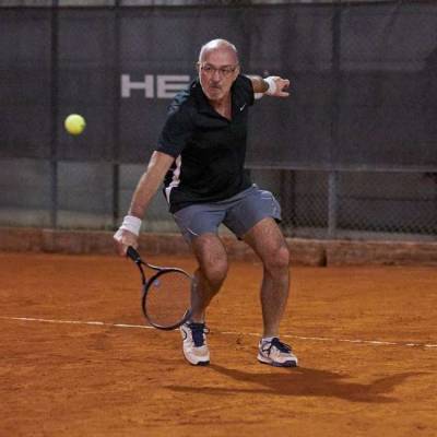  Hombre de 62 años Belgrano