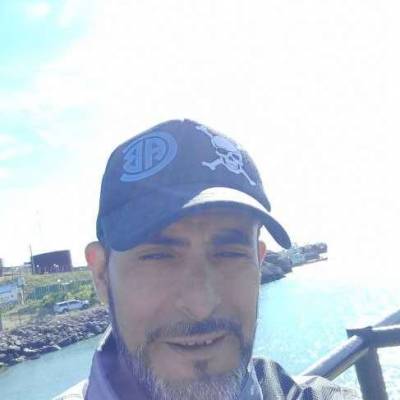  Hombre de 43 años Caleta Olivia