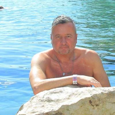  Hombre de 55 años Rosario