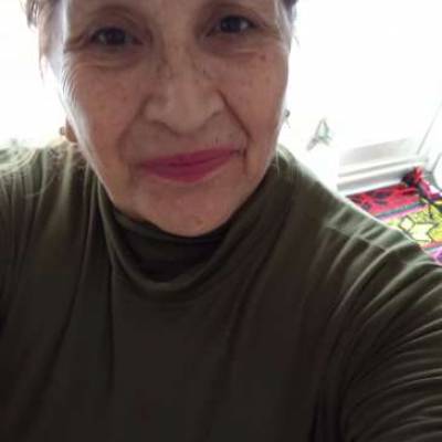  Mujer de 69 años Villa General Mitre