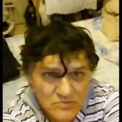  Hombre de 53 años Constitución