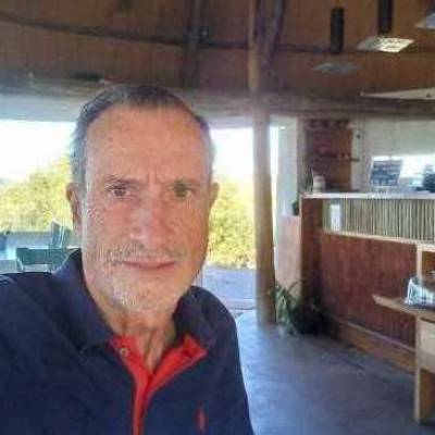  Hombre de 68 años Colegiales