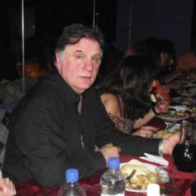  Hombre de 72 años Morón