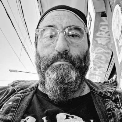  Hombre de 57 años La Paternal
