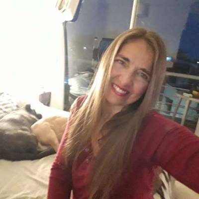  Mujer de 57 años Villa Urquiza