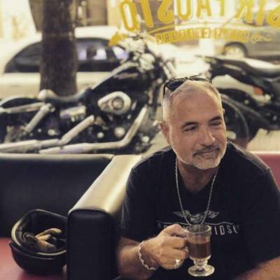  Hombre de 66 años Caballito