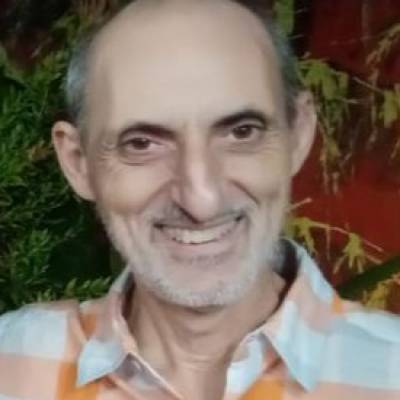  Hombre de 67 años Villa Ortuzar