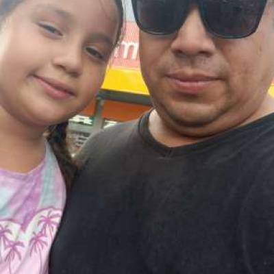  Hombre de 43 años Pastaza