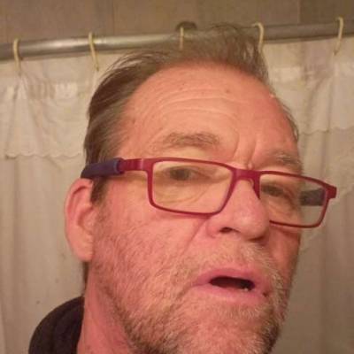  Hombre de 55 años Congreso