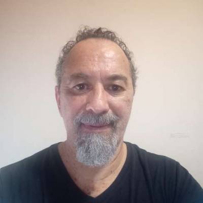  Hombre de 63 años Merlo