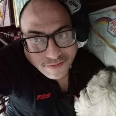  Hombre de 45 años Monte Castro