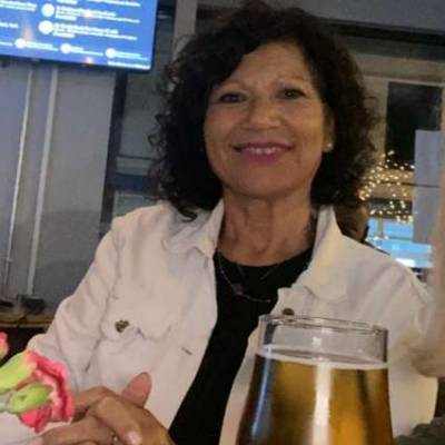  Mujer de 61 años Godoy cruz