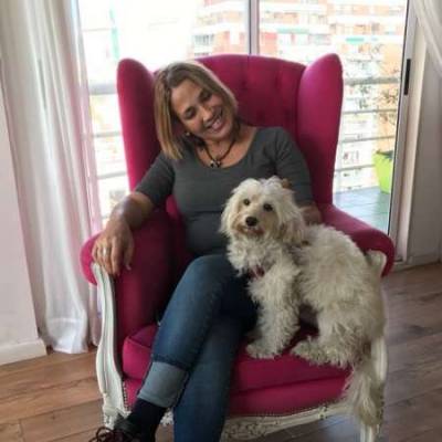  Mujer de 50 años San Nicolas